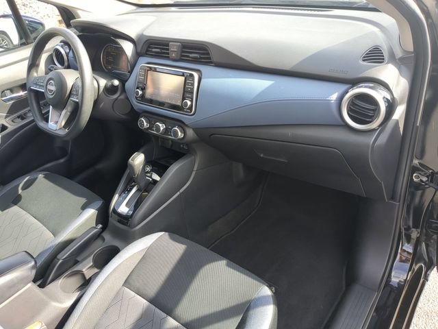 Used 2023 Nissan Versa SV FWD image 33