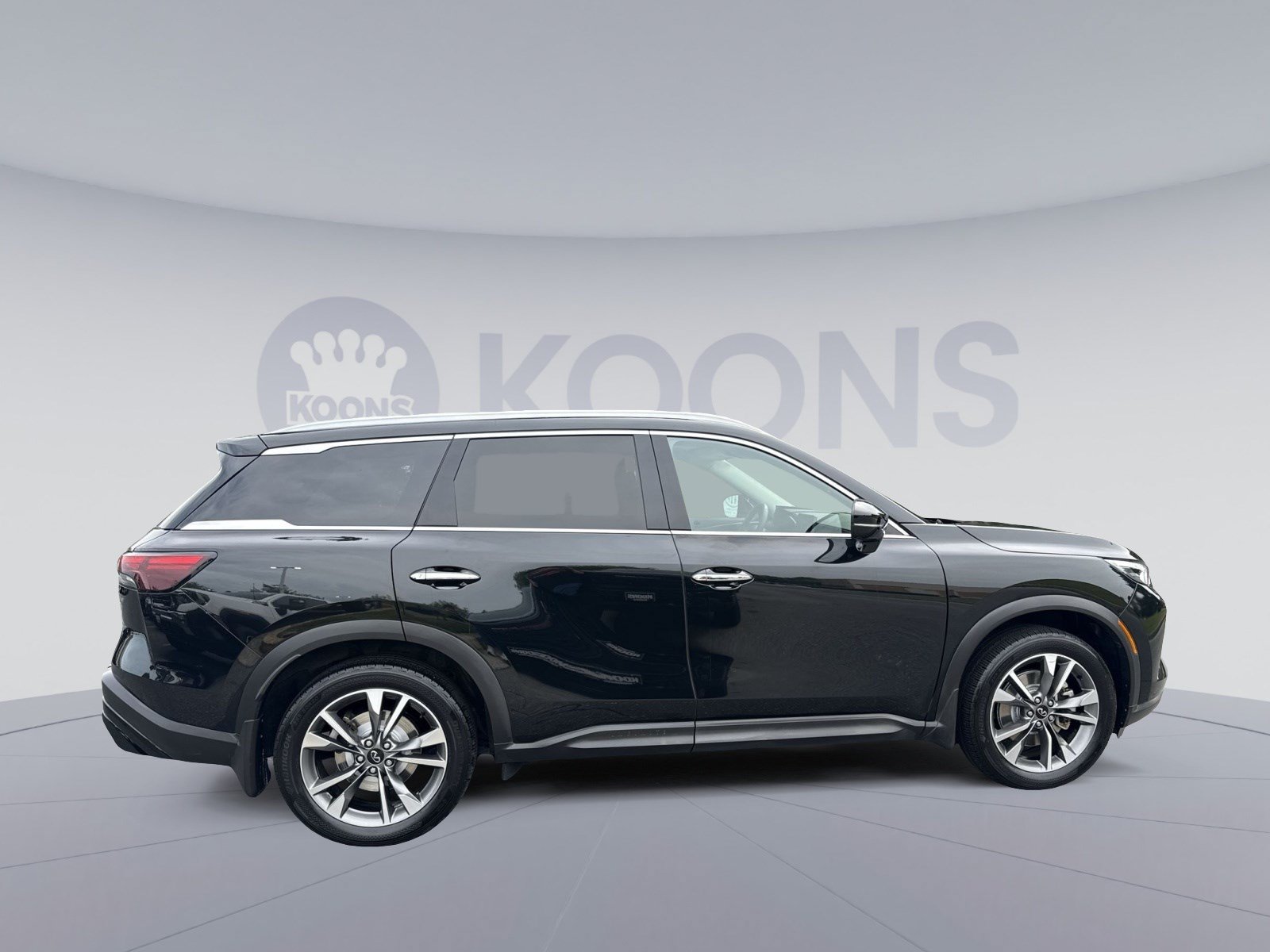 Used 2023 INFINITI QX60 Luxe AWD/4WD image 8