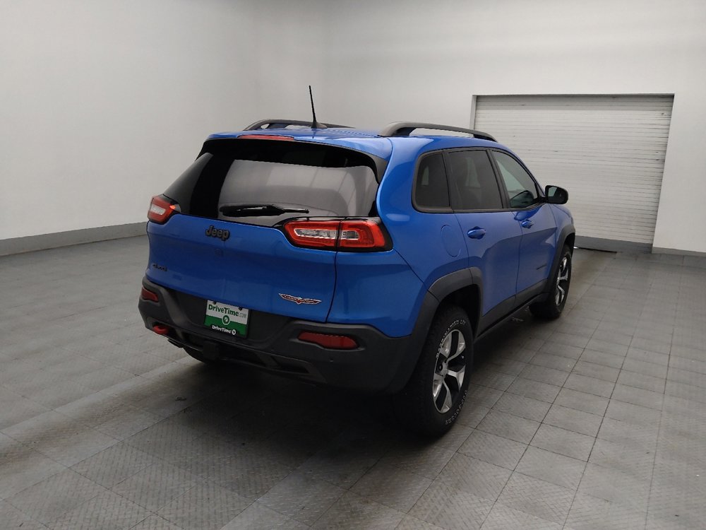 Used 2018 Jeep Cherokee Trailhawk image 9