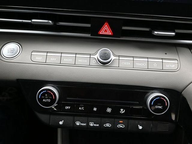 Used 2023 Hyundai Elantra SEL w/ Convenience Package FWD image 40
