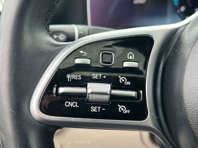 Used 2020 Mercedes-Benz E 350 Sedan image 22
