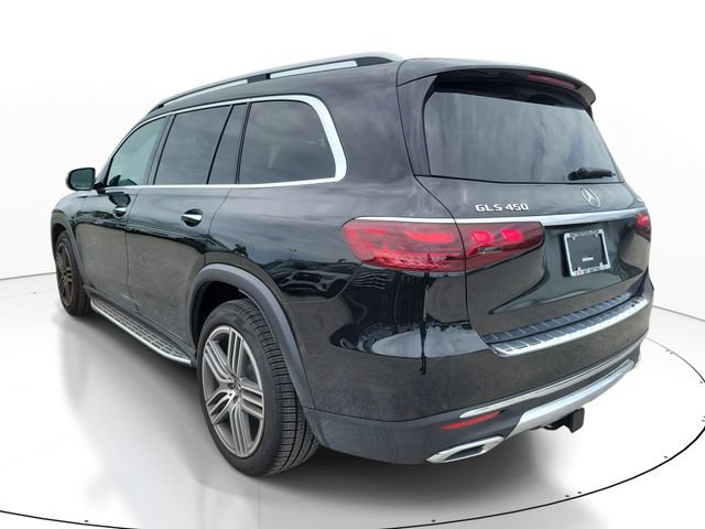 Used 2025 Mercedes-Benz GLS 450 4MATIC image 3
