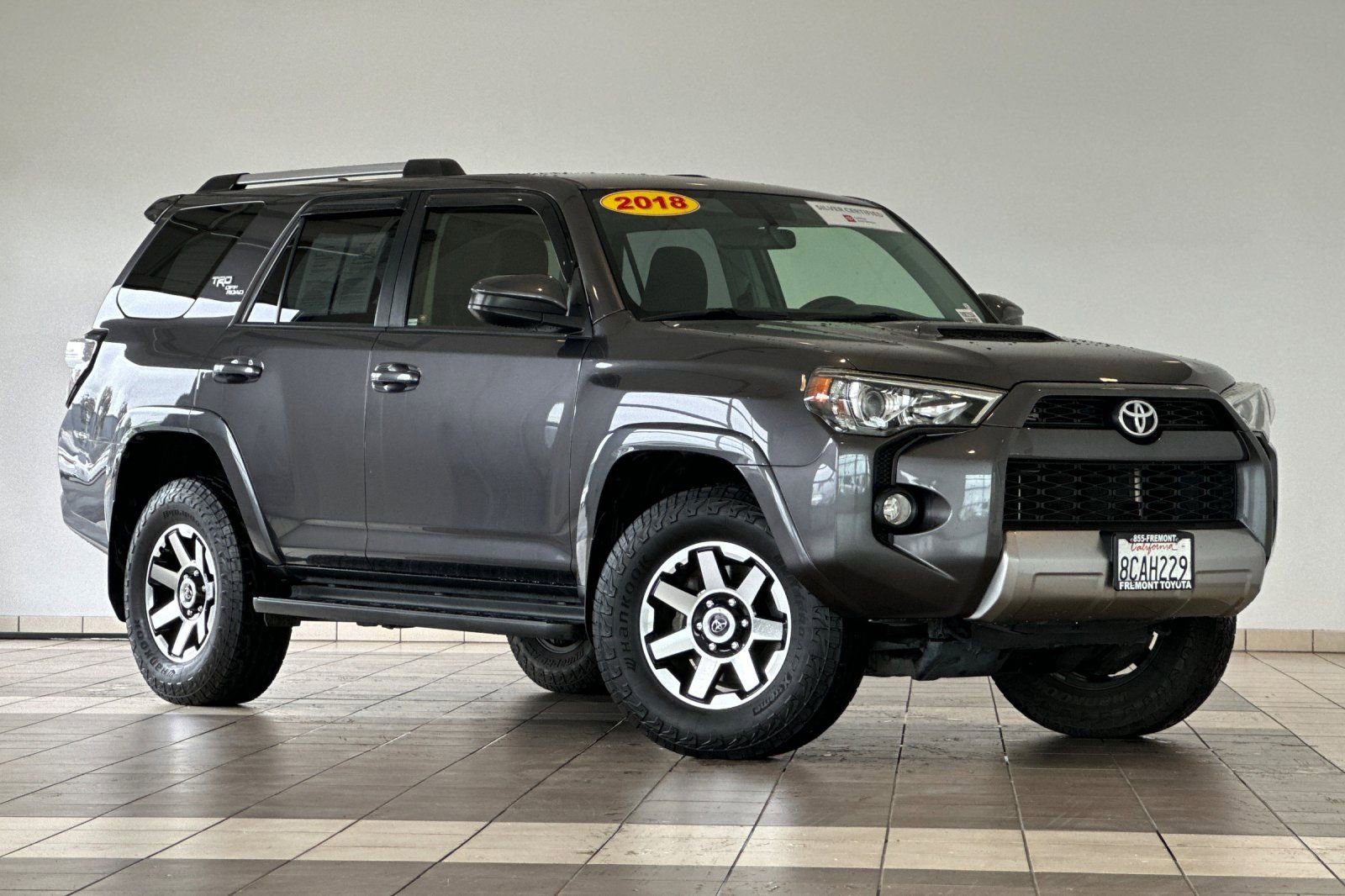 Certified 2018 Toyota 4Runner TRD Off-Road image 2