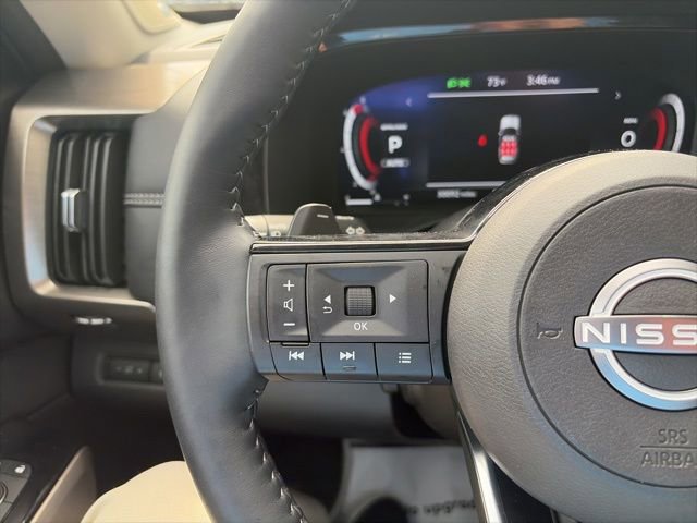 Used 2024 Nissan Pathfinder Platinum w/ Cargo Package AWD/4WD image 20