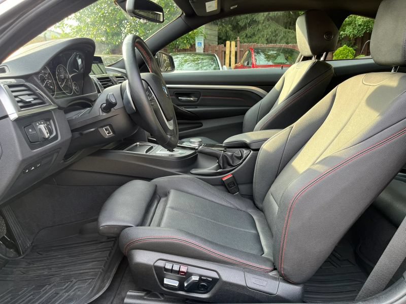 Used 2020 BMW 430i xDrive Coupe w/ Convenience Package AWD/4WD image 11