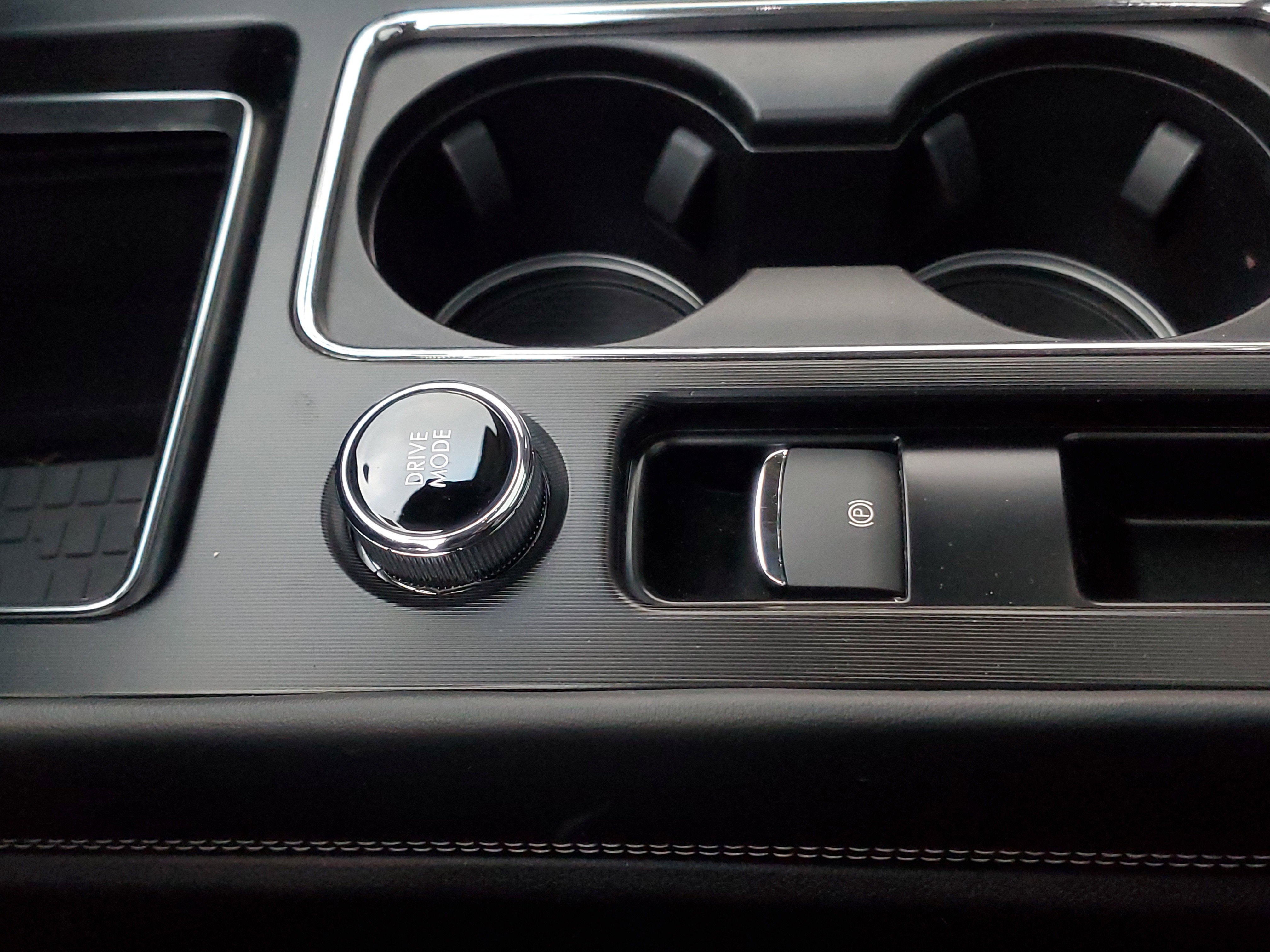 New 2026 Lincoln Corsair Premiere image 24