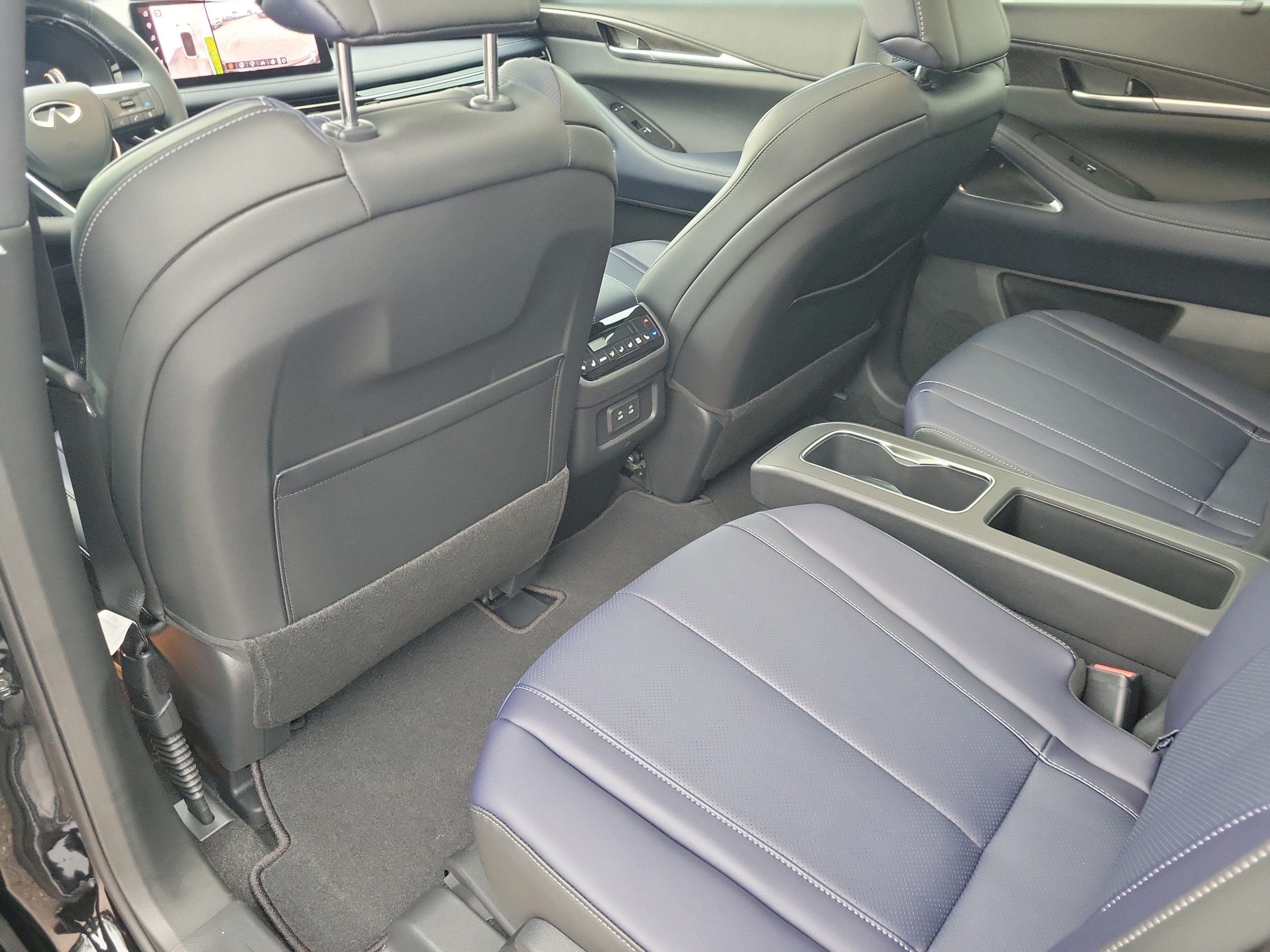 New 2026 INFINITI QX60 Sport w/ Dark Cargo Package AWD/4WD image 24