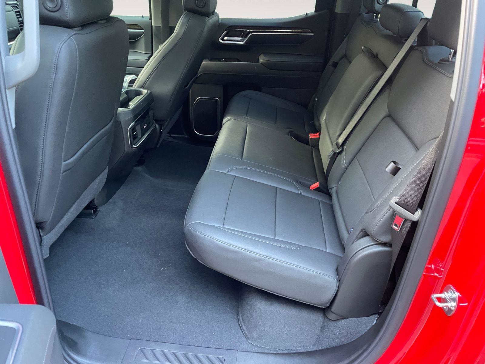 New 2026 GMC Sierra 1500 Elevation w/ Elevation Premium Package AWD/4WD image 13