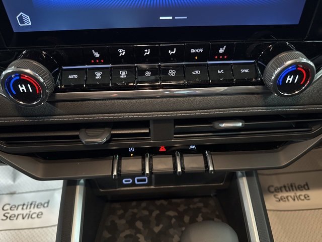 New 2026 Chevrolet Colorado LT image 16