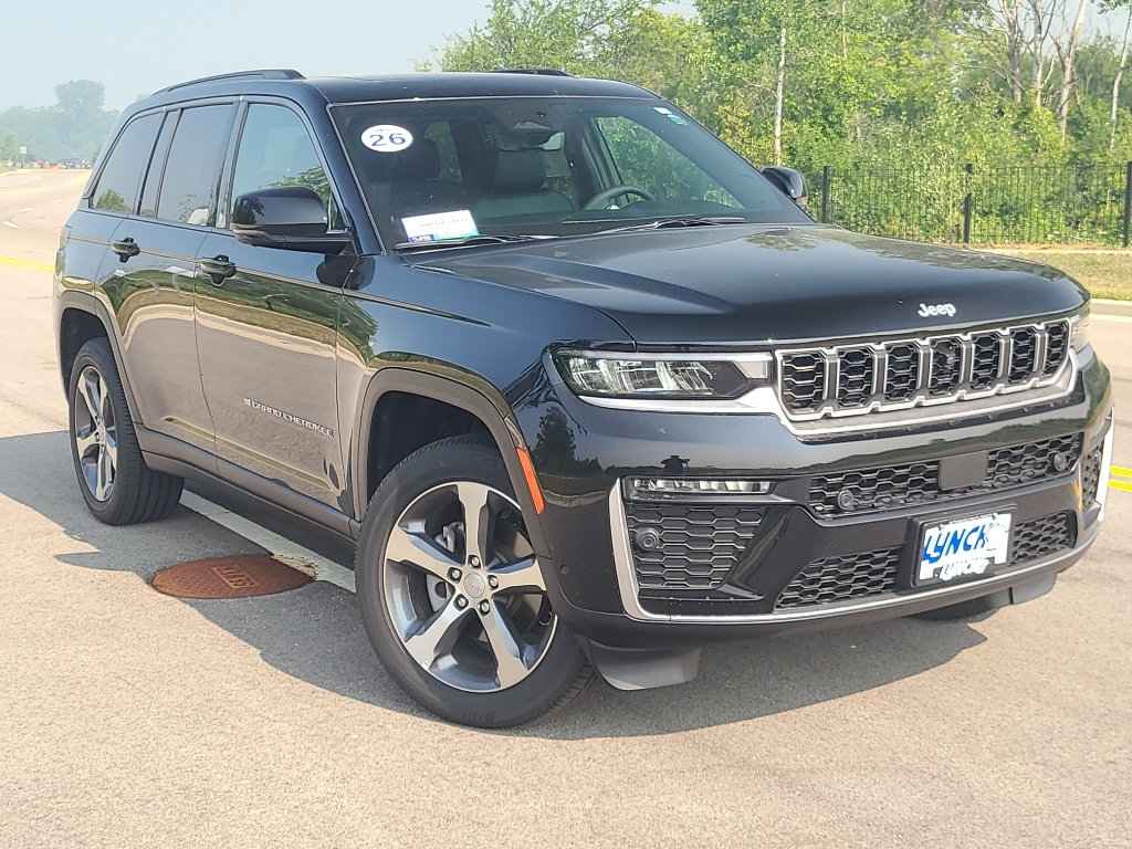 New 2026 Jeep Grand Cherokee Limited w/ Limited Altitude Package AWD/4WD image 5