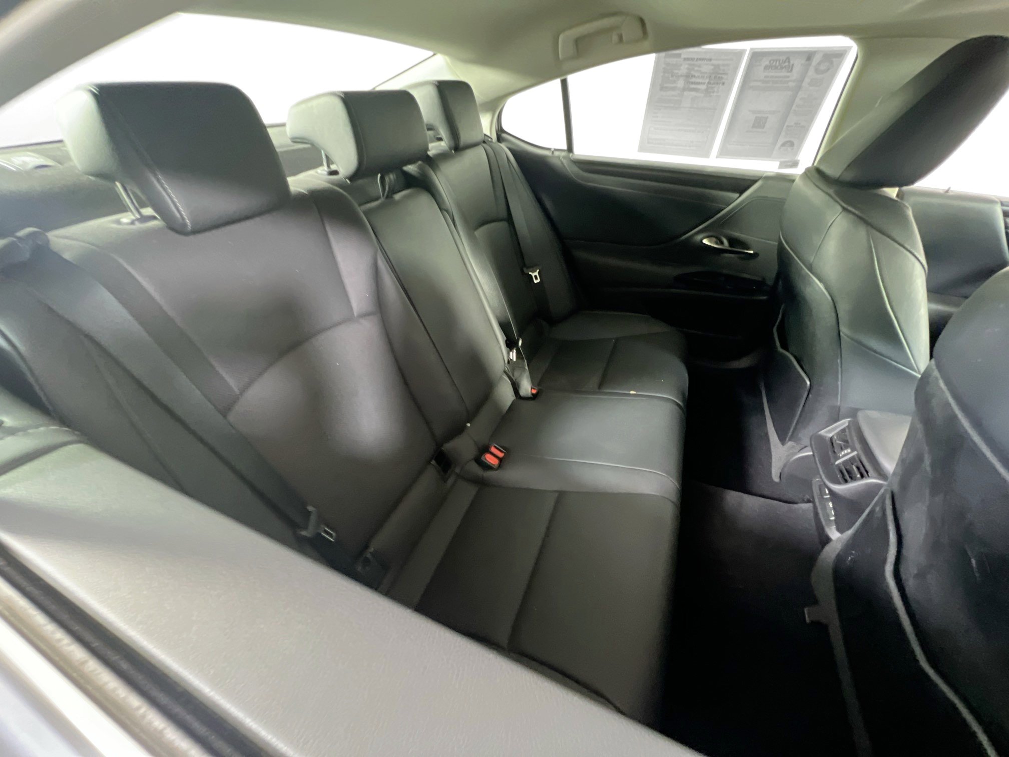 Used 2022 Lexus ES 350 w/ Premium Package image 26