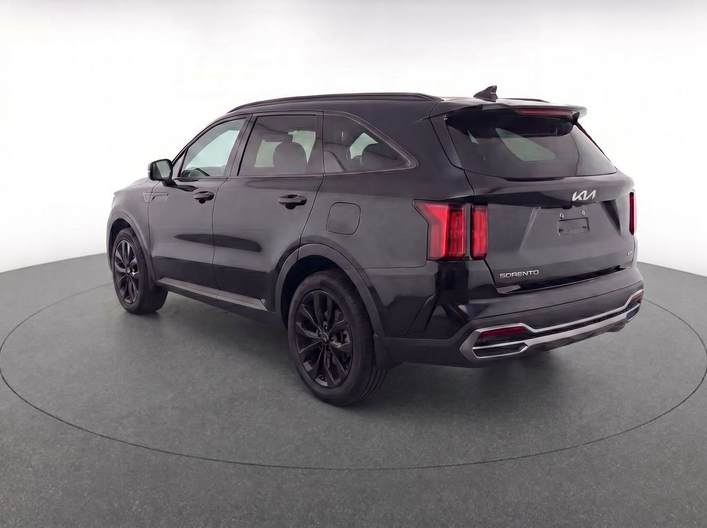 Used 2023 Kia Sorento SX AWD/4WD image 3