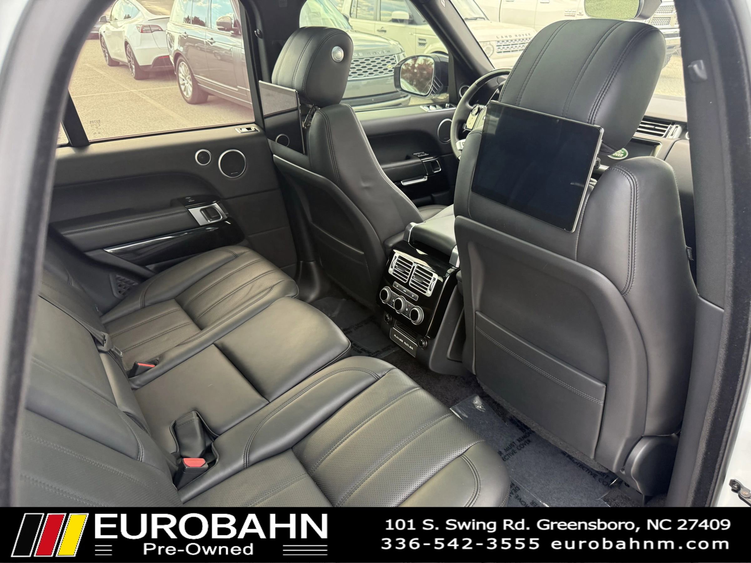 Used 2017 Land Rover Range Rover HSE AWD/4WD image 21