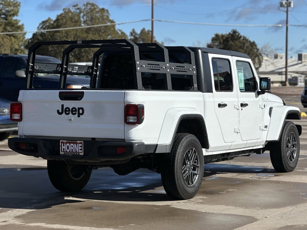 Certified 2025 Jeep Gladiator Sport image 3