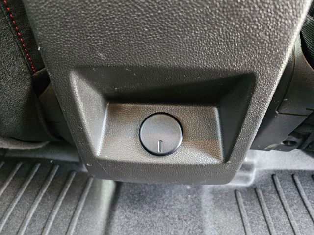 Used 2015 Chevrolet Equinox LT w/ Driver Convenience Package image 19