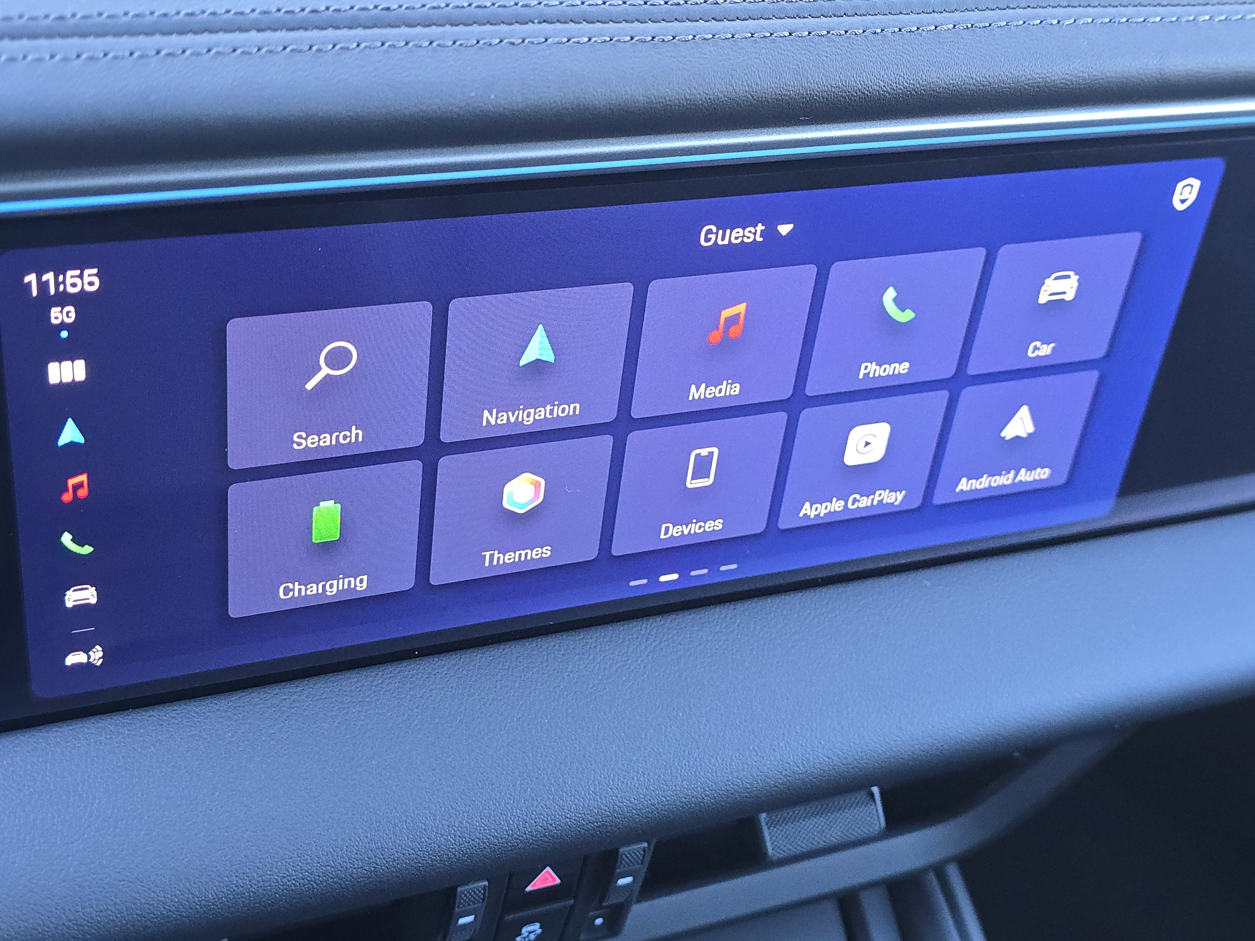 Certified 2024 Porsche Macan 4 Electric image 22