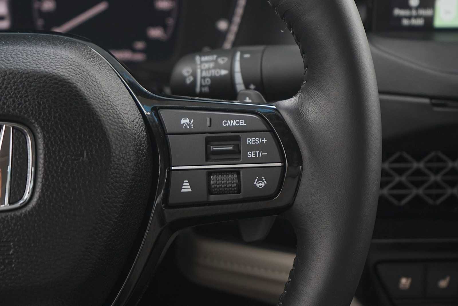 Used 2025 Honda Accord Touring image 18
