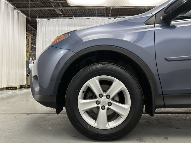 Used 2014 Toyota RAV4 XLE AWD/4WD image 23