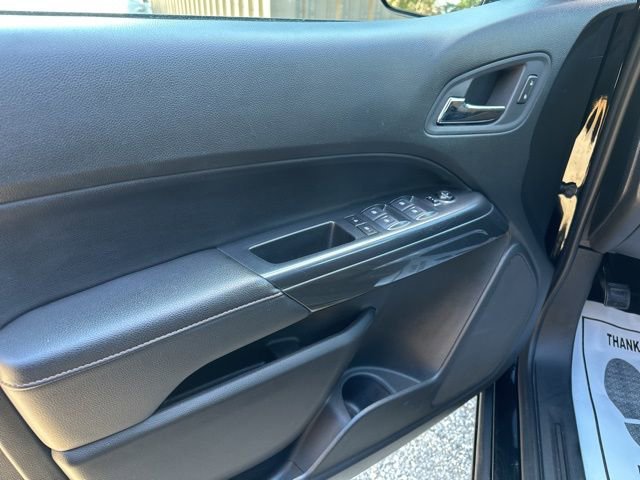 Used 2022 GMC Canyon AT4 image 28