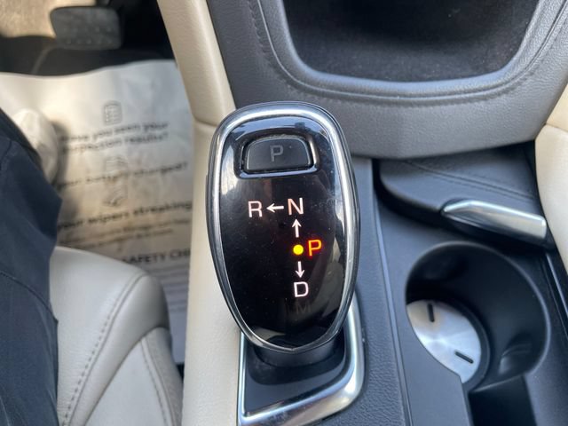 Used 2018 Cadillac XT5 AWD image 15