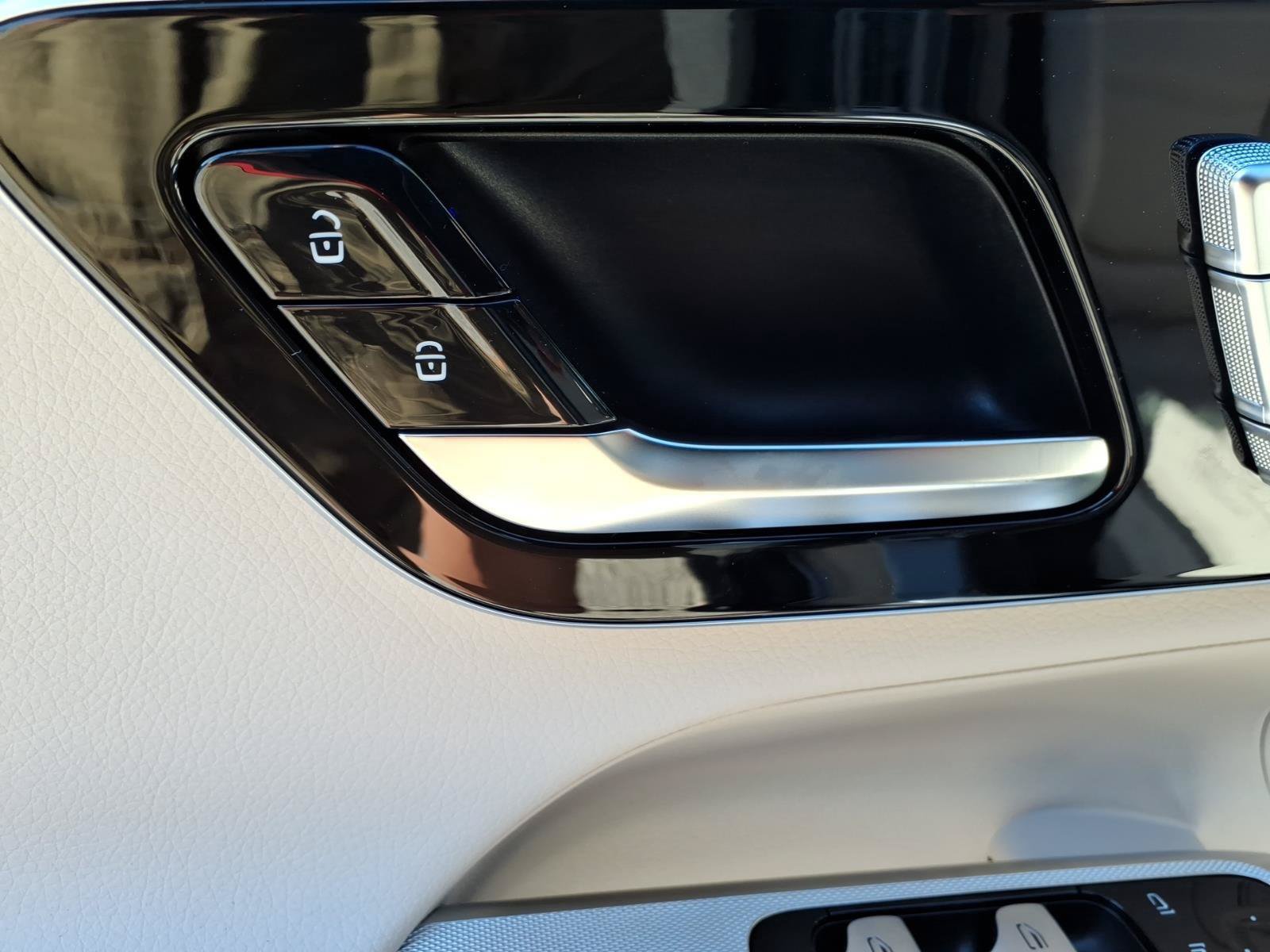 New 2026 Mercedes-Benz GLC 300 4MATIC image 25