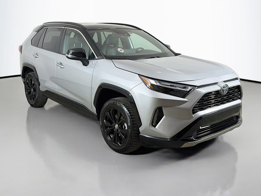 Used 2022 Toyota RAV4 XSE w/ XSE Grade Weather Package AWD/4WD image 42