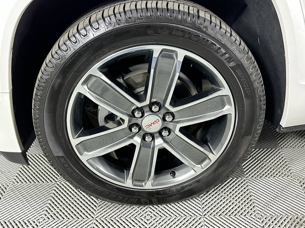 Used 2018 GMC Acadia Denali w/ Technology Package image 33