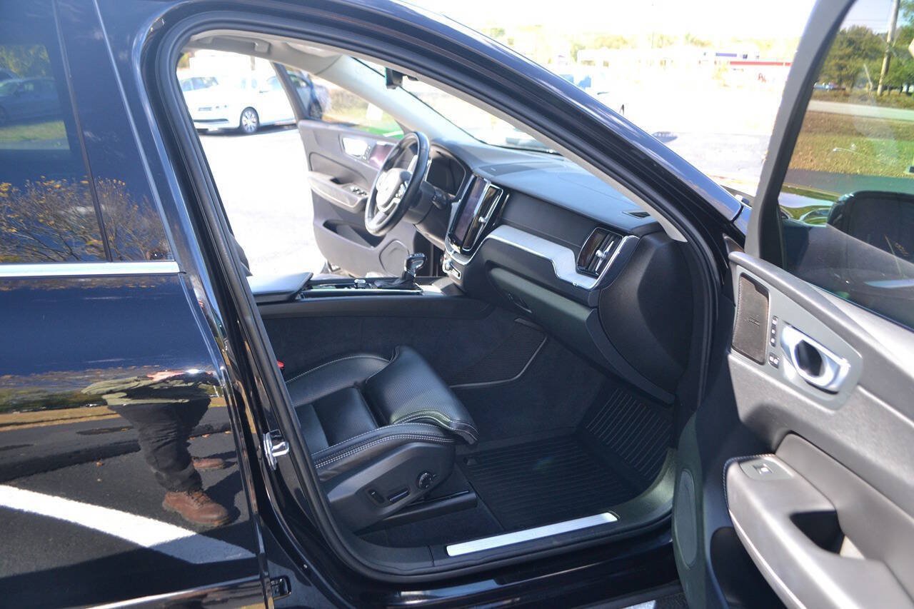 Used 2020 Volvo XC60 T6 Inscription w/ Protection Package Premier AWD/4WD image 15