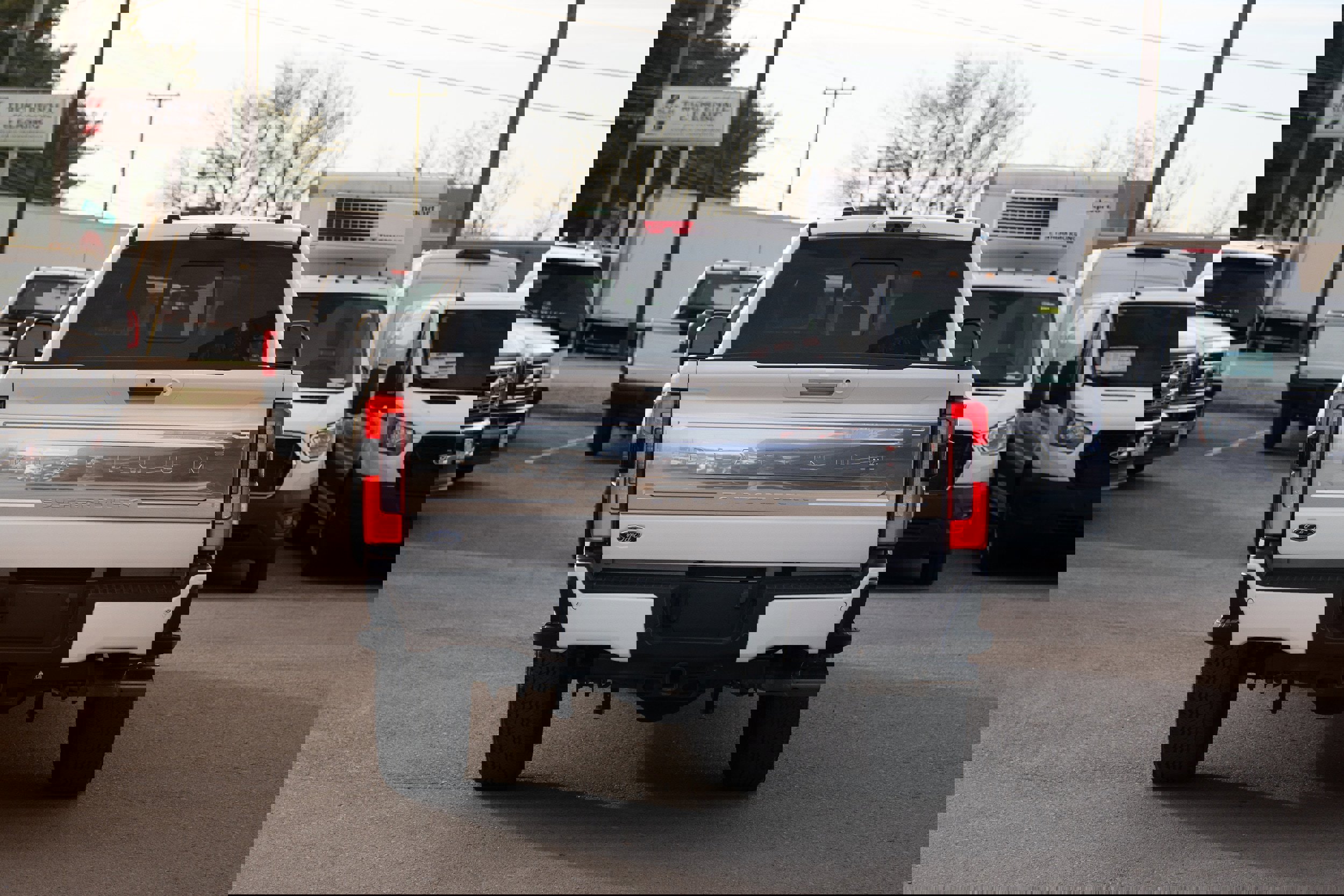 Used 2024 Ford F350 Platinum image 9