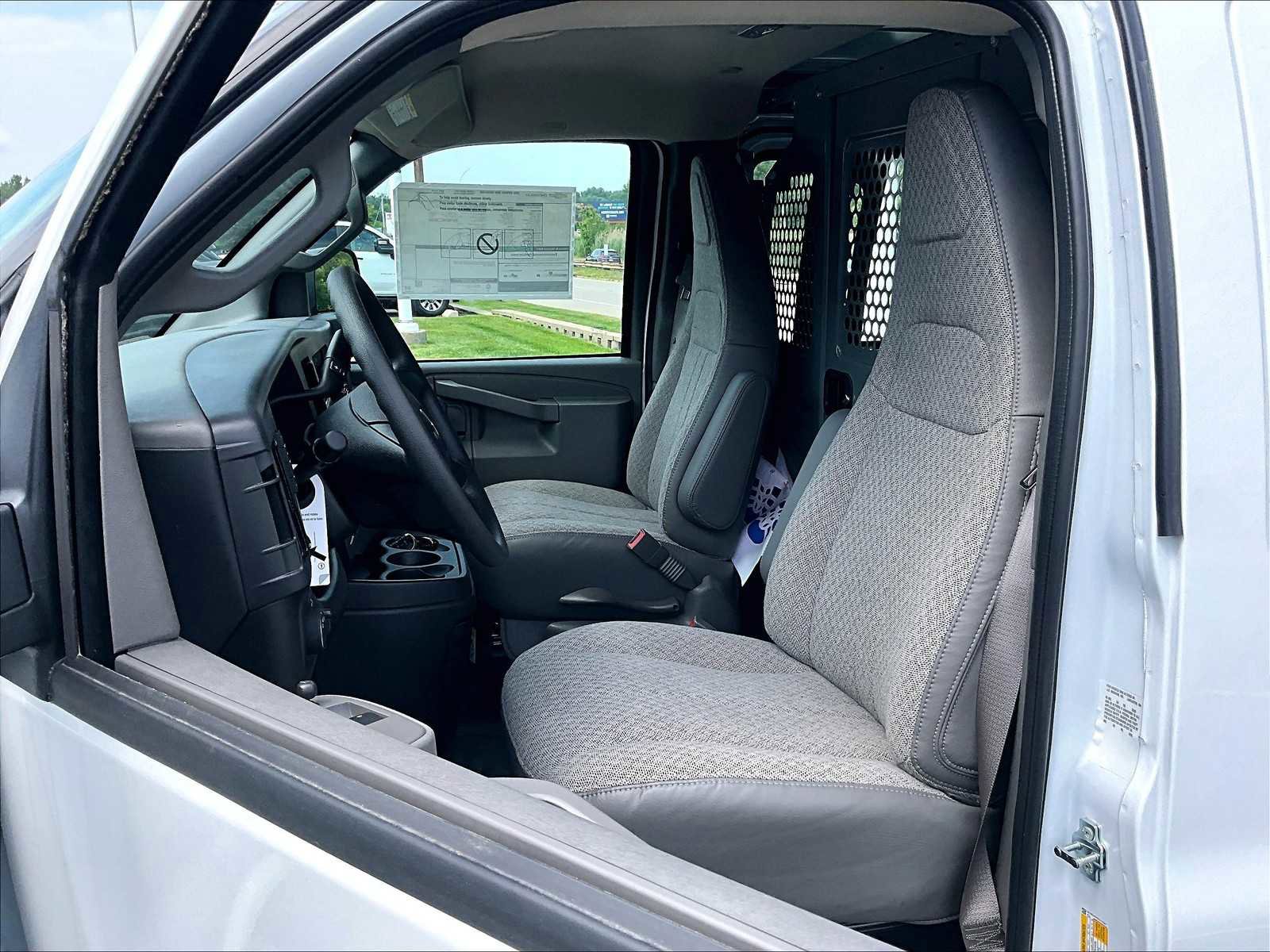 New 2025 Chevrolet Express 2500 w/ Driver Convenience Package image 11