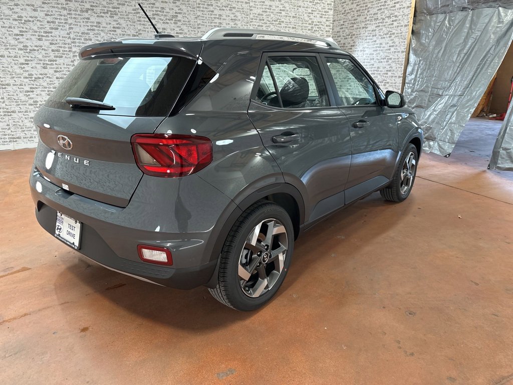 New 2026 Hyundai Venue SEL image 7