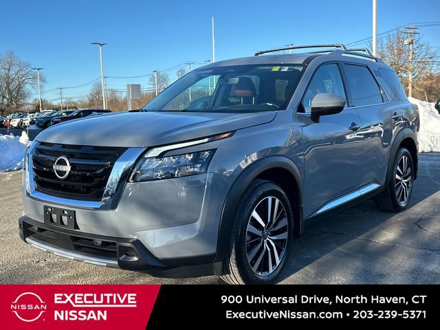 Certified 2025 Nissan Pathfinder Platinum image 5