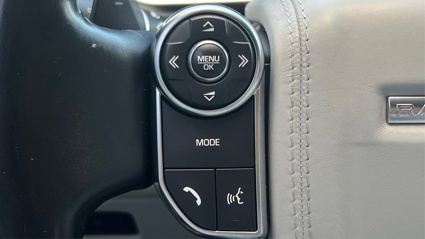 Used 2016 Land Rover Range Rover HSE AWD/4WD image 29