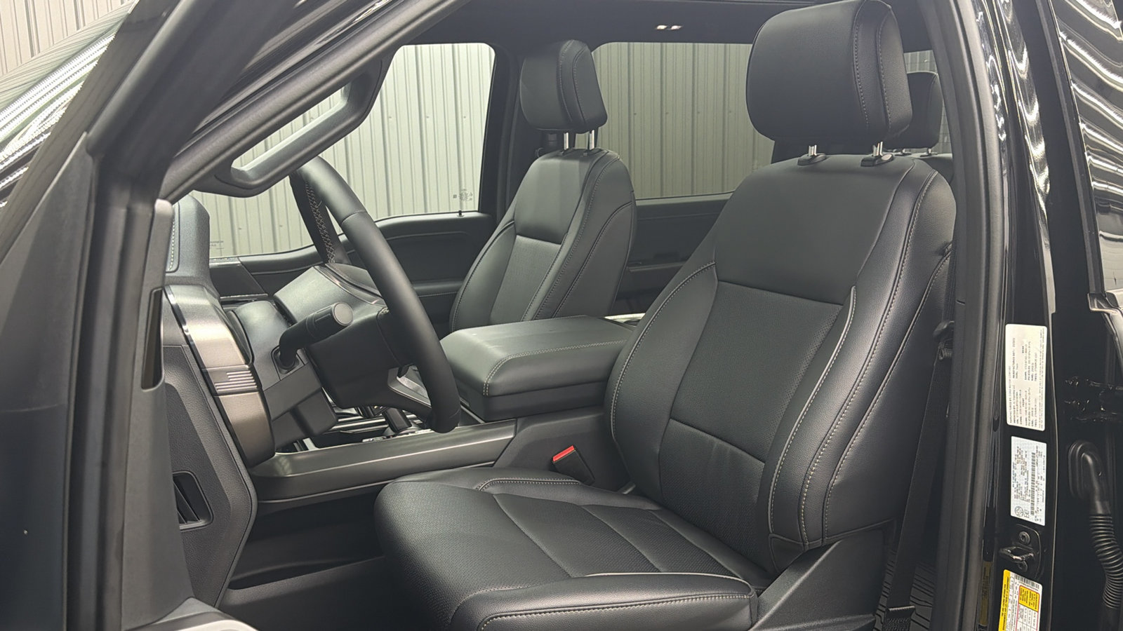 Used 2026 Ford F150 Lariat AWD/4WD image 32