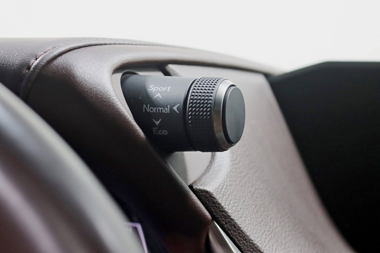 Used 2021 Lexus ES 300h w/ Accessory Package image 17