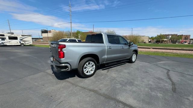 Used 2024 Chevrolet Silverado 1500 LTZ AWD/4WD image 8