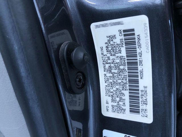 Used 2013 Toyota Corolla LE w/ Premium Pkg FWD image 30