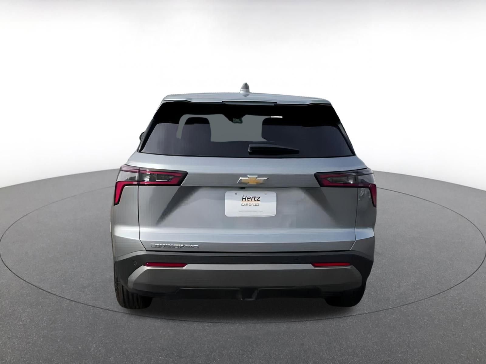 Used 2025 Chevrolet Equinox LT image 12