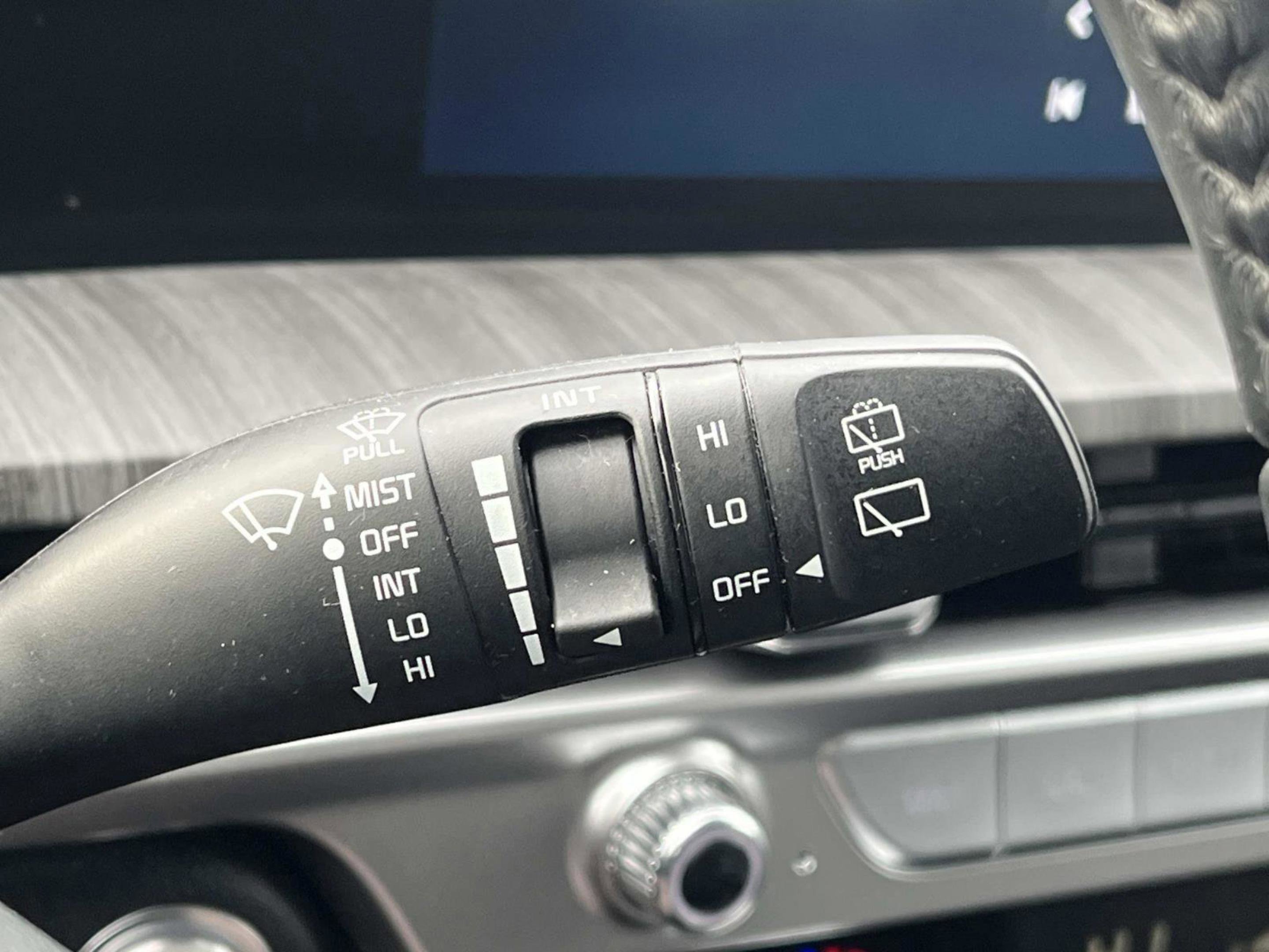 Used 2024 Kia Telluride EX image 46