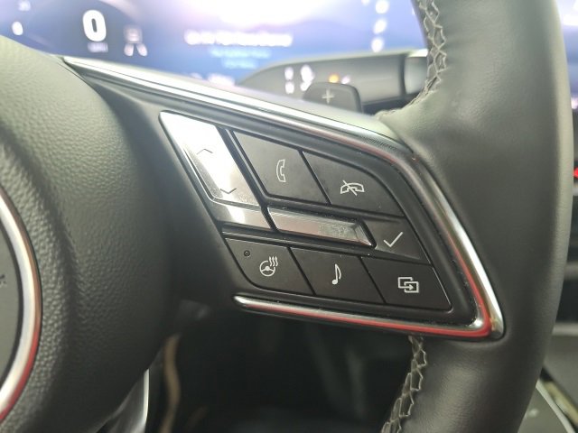 Used 2025 Buick Enclave Preferred image 13