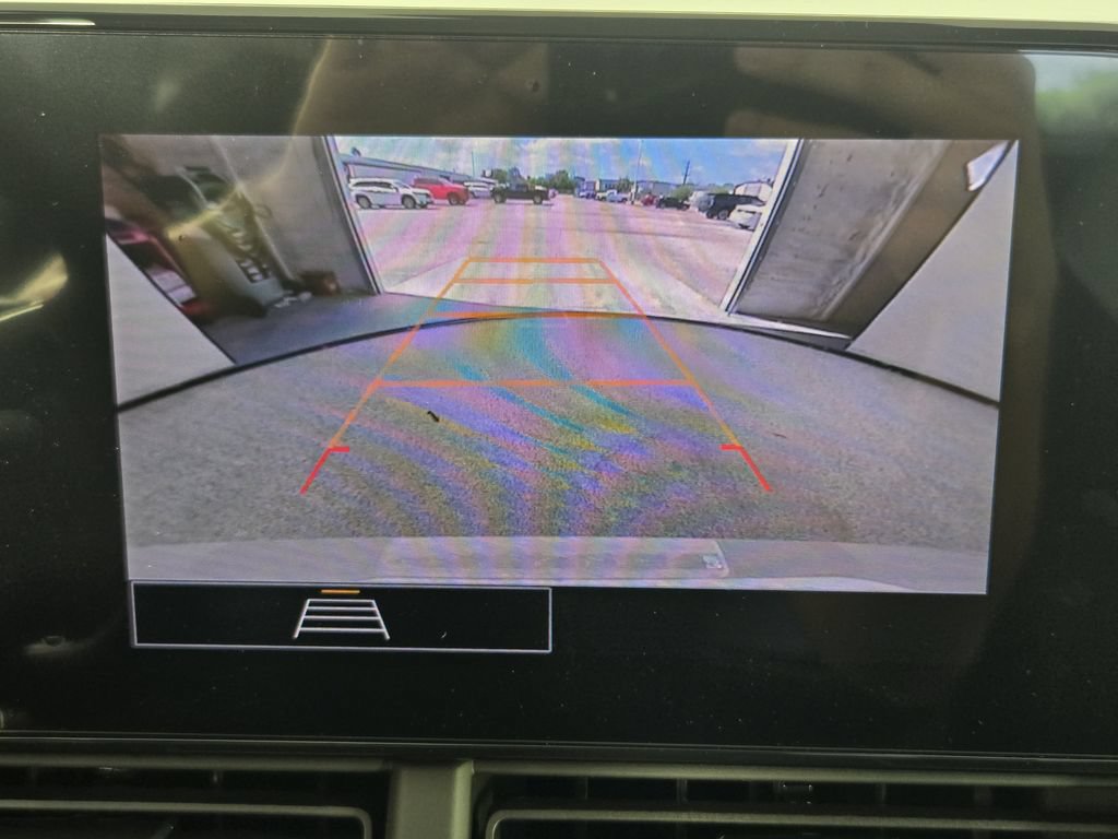 New 2026 Chevrolet Trax RS w/ Driver Confidence Package FWD image 19