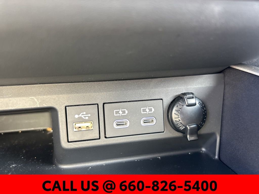 Certified 2025 Toyota Highlander LE image 21