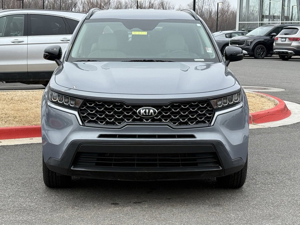Certified 2021 Kia Sorento S image 2