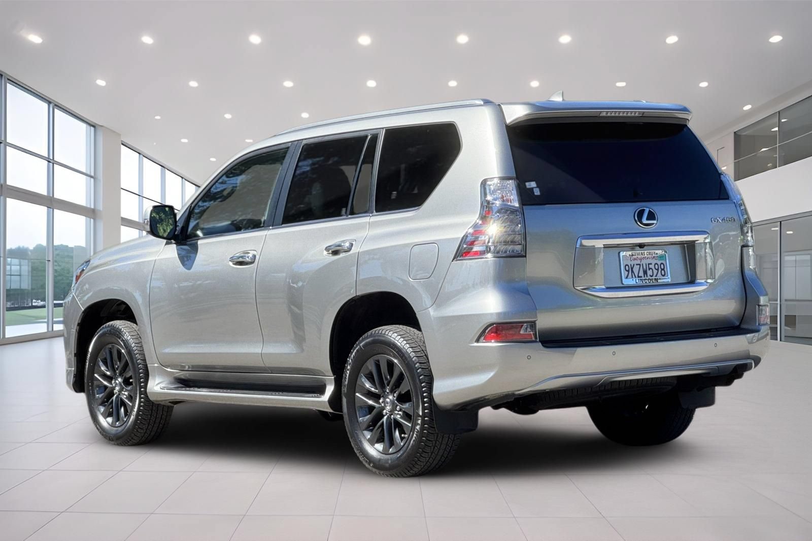 Used 2023 Lexus GX 460 Premium w/ Premium Package AWD/4WD image 6