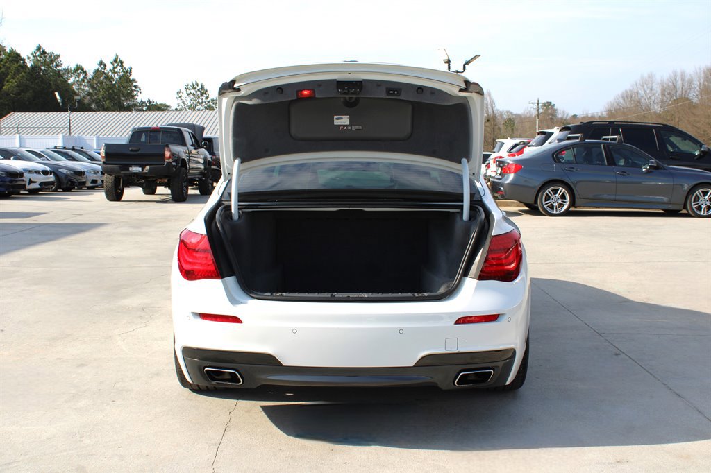 Used 2014 BMW 750Li RWD image 34