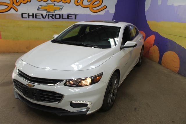 Used 2016 Chevrolet Malibu Premier FWD image 4