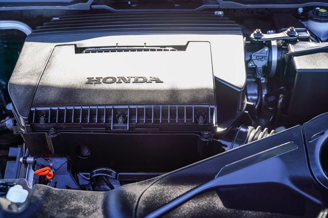 Used 2025 Honda Pilot Black Edition image 28