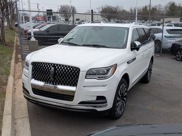 Used 2023 Lincoln Navigator Black Label image 7