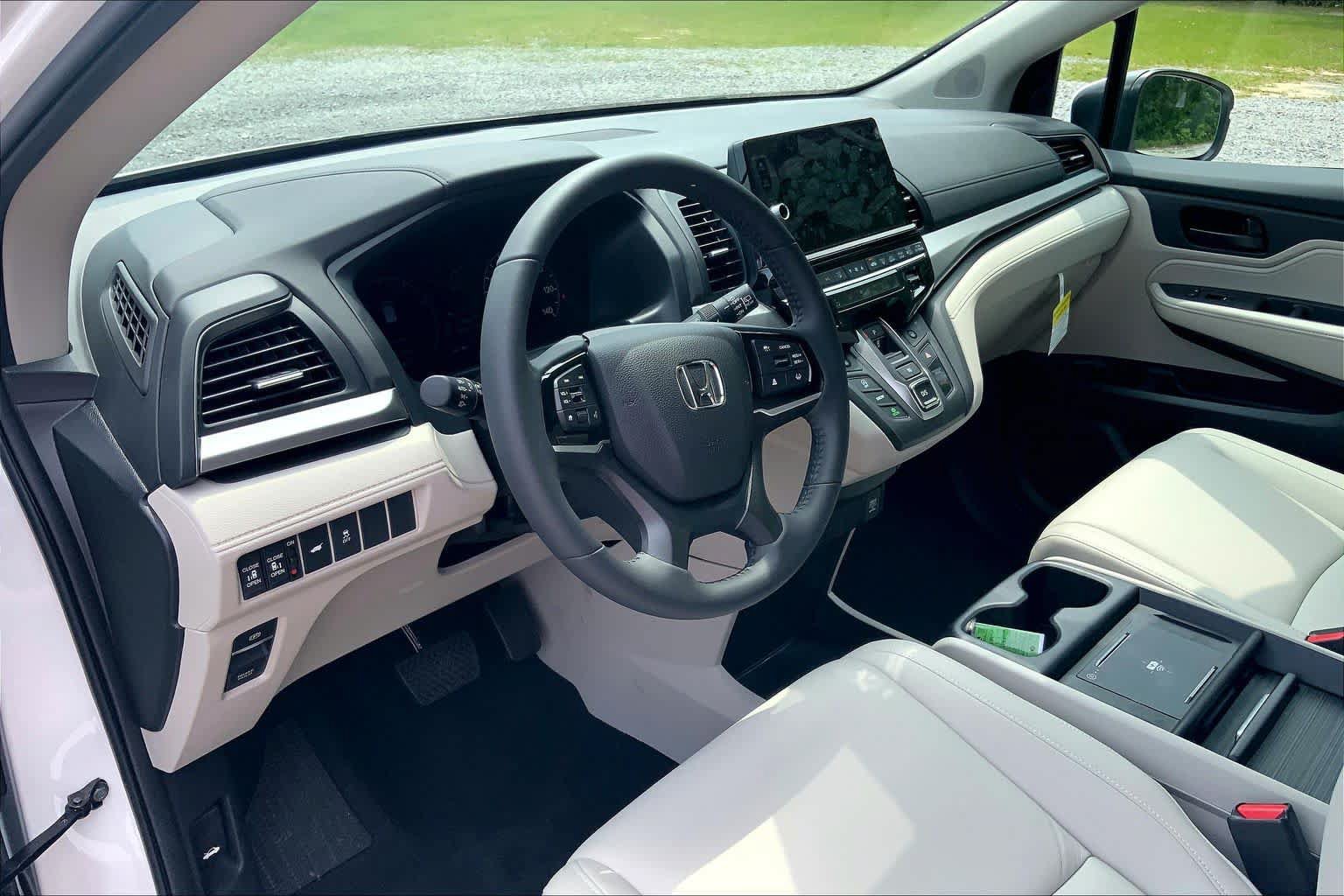 Used 2026 Honda Odyssey EX-L image 34