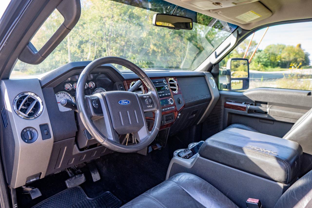 Used 2009 Ford F250 4x4 Crew Cab Super Duty image 19